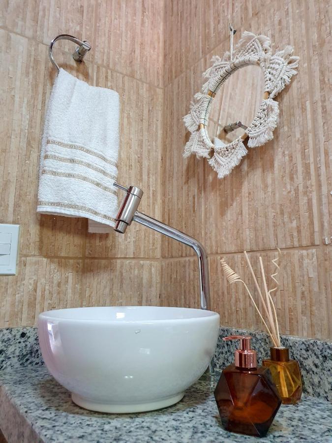 Free Soul House - Localizacao Ideal No Centrinho Алту-Параизу-ди-Гояс Экстерьер фото