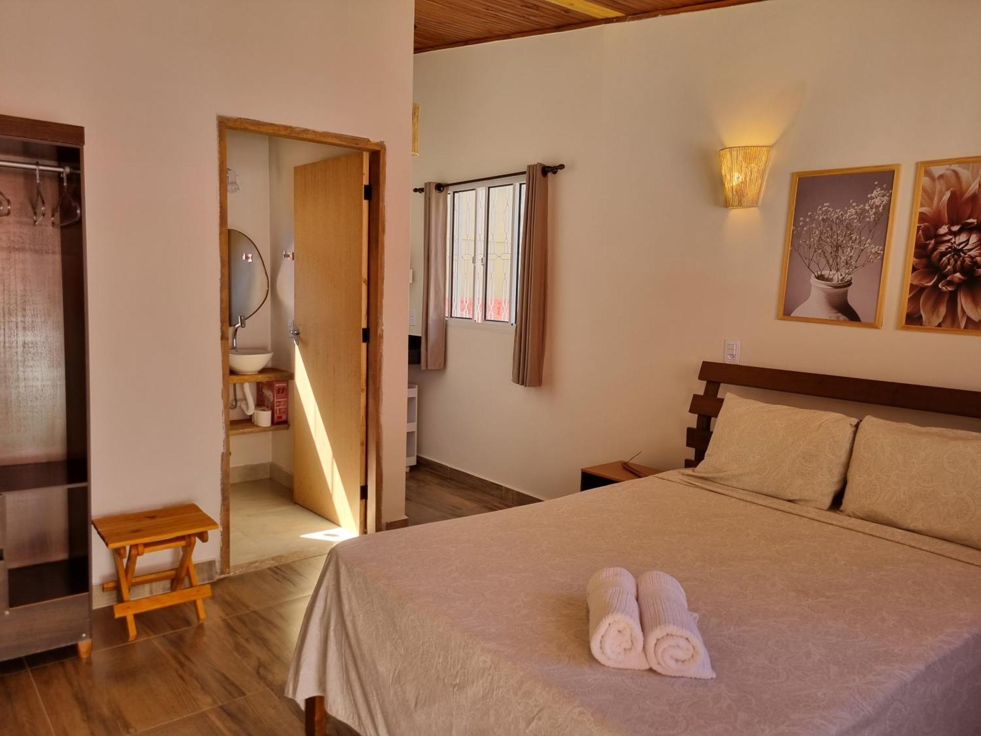 Free Soul House - Localizacao Ideal No Centrinho Алту-Параизу-ди-Гояс Экстерьер фото