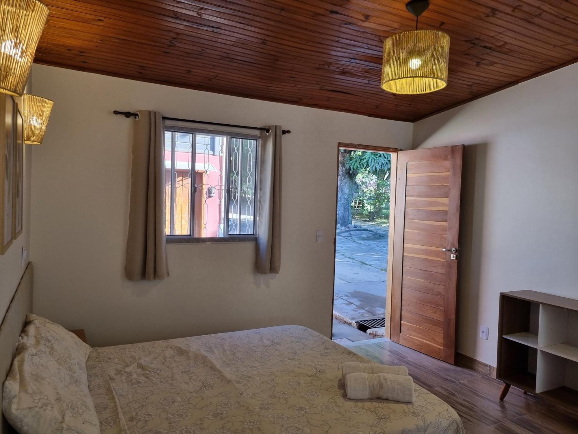 Free Soul House - Localizacao Ideal No Centrinho Алту-Параизу-ди-Гояс Экстерьер фото